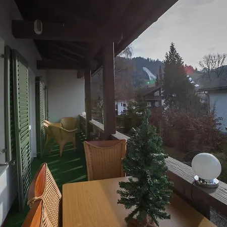 Golden Gapa Large Family Penthouse 6 Apartment *